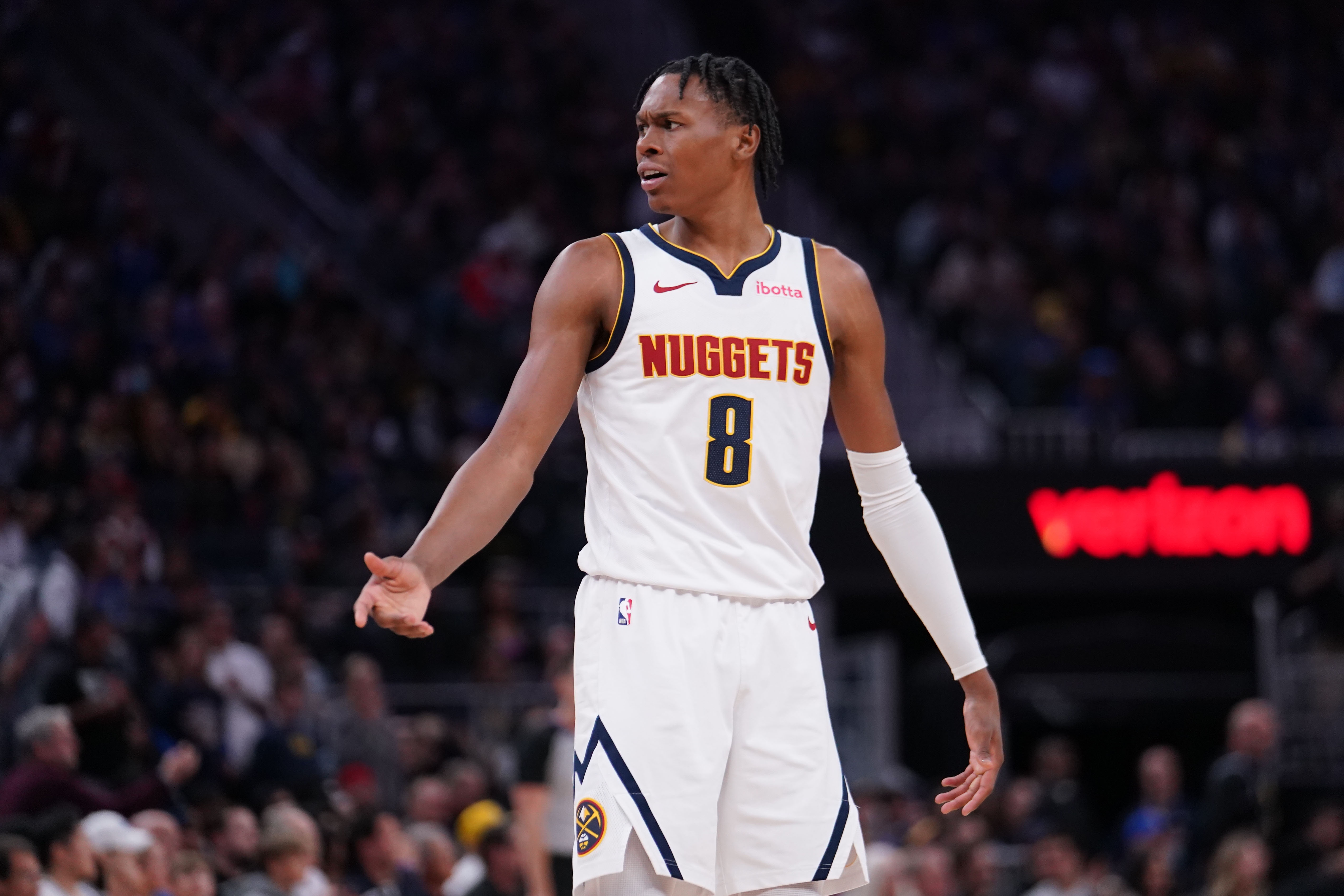 开云官网APP-沃特森：休赛期练了很多举重&amp;让自己更强壮 还有无数个跳投