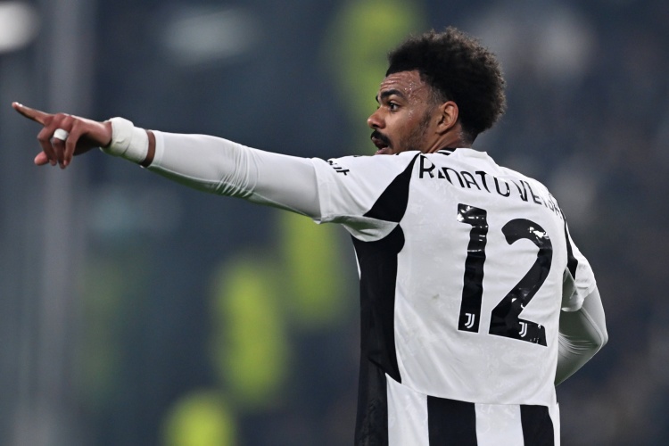 开云APP下载-记者：尤文可能在夏窗尾声阶段补强后防，关注切尔西后卫维加