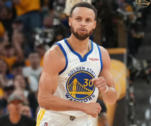 开云官网APP-G4完美表现打痛绿军 库里三分挂0仍彰显极致引力